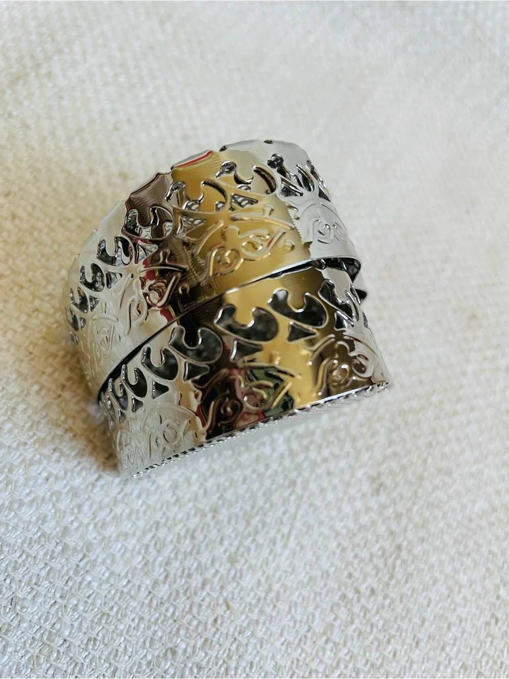 Vintage Heart-Shaped Silver Filigree Miniature Trinket Box 2x2